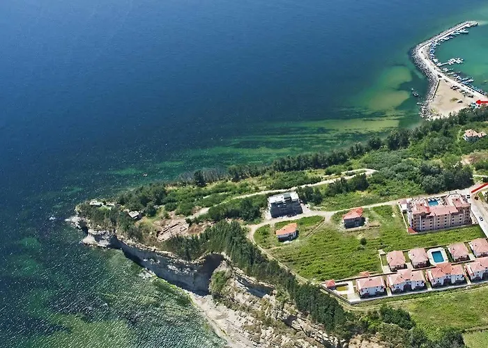 Vemara Club And - Free Parking And Free Access Obzor