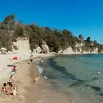 Ξενοδοχείο Vemara Club And - Free Parking And Free Access