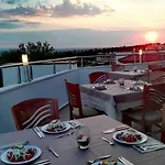 Vemara Club And - Free Parking And Free Access Ξενοδοχείο 3*