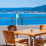 Ξενοδοχείο Vemara Club And - Free Parking And Free Access 3*