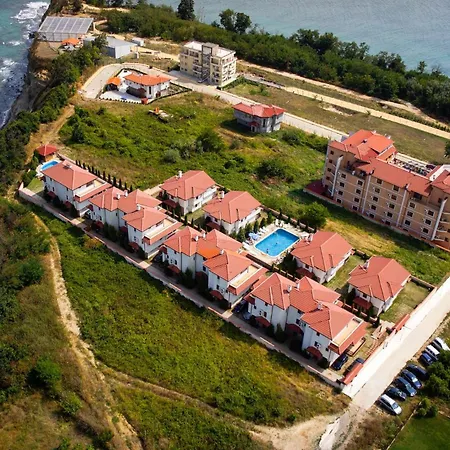Готель Vemara Club 3*
