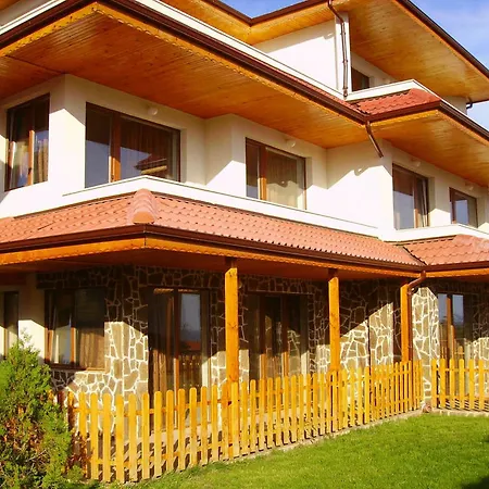 Vemara Club And - Free Parking And Free Access Хотел