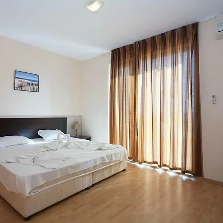 Vemara Club And - Free Parking And Free Access 3* Byala (Varna)