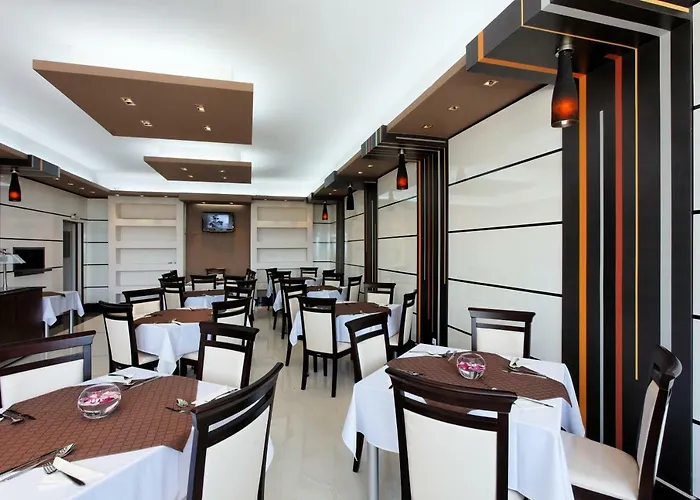 Vemara Club And - Free Parking And Free Access 3* Obzor